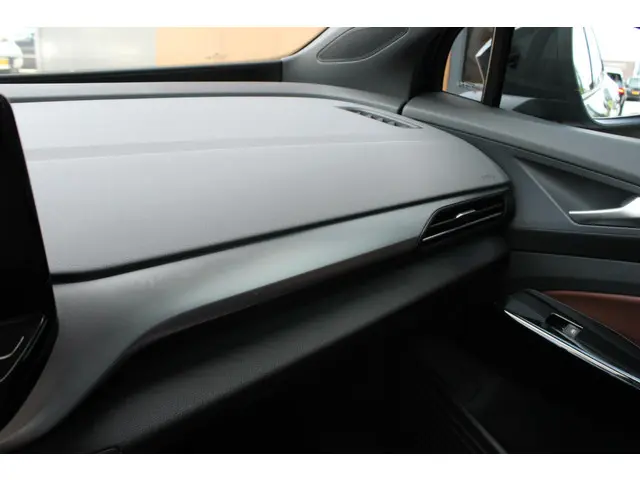 Volkswagen ID.4 First 77kWh | Trekhaak 2020 Elektrisch 31