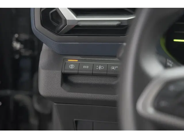 Dacia Duster Mild Hybrid 130 Expression 2025 Benzine 36