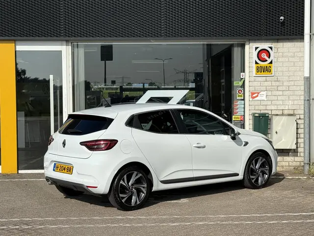 Renault Clio 1.3 TCe R.S. Line 2020 Benzine 30