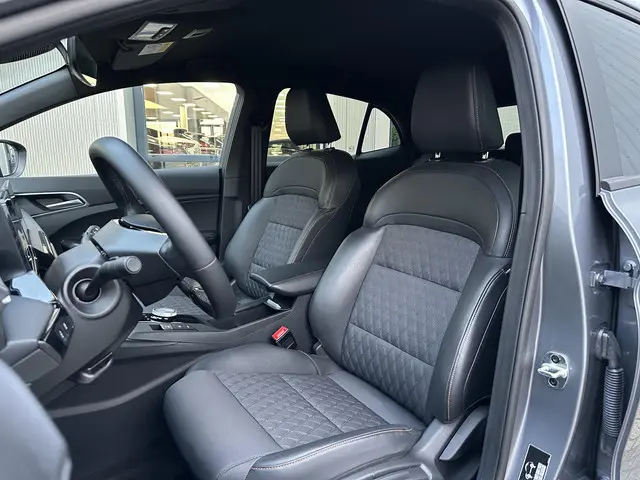 MG MG3 Hybrid+ 1.5 Hybrid+ Luxury 2024 Hybride Benzine 15