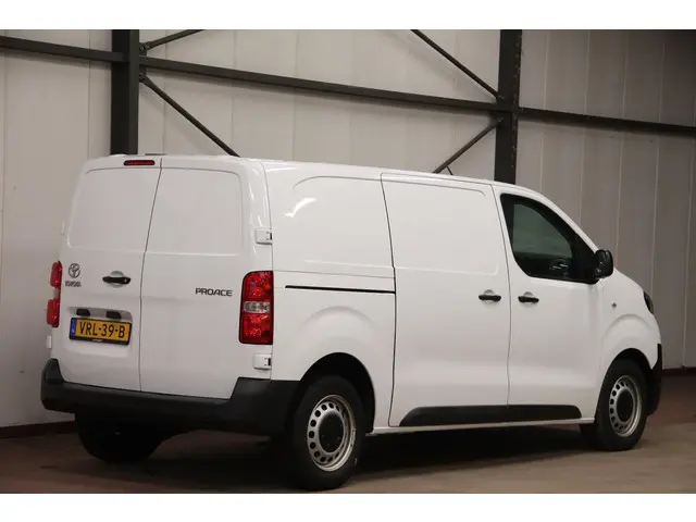 Toyota ProAce Worker 2.0 145PK L2H1 EURO 6 2022 Diesel 3