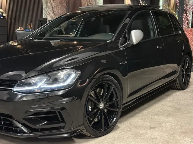 Volkswagen Golf 2.0 TSI 4Motion R|300PK|BOMVOL! 2017 Benzine 5