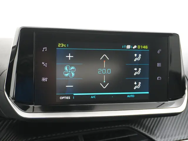 Peugeot e-2008 EV Allure 50 kWh 2023 Elektrisch 31