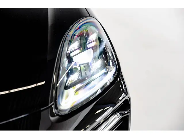 Porsche Cayenne 3.0 E-Hybrid 2021 Hybride Benzine 16