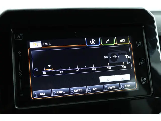 Suzuki Ignis 1.2 Smart Hybrid Select 2021 Benzine 42