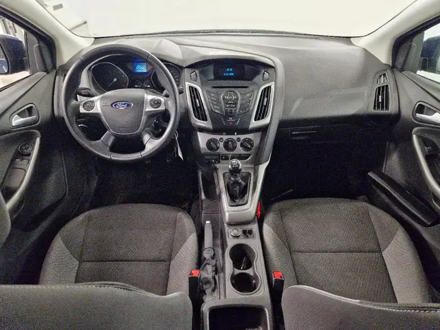 Ford Focus Wagon 1.0 EcoBoost Trend 2013 Benzine 6