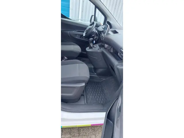 Peugeot Partner bestel 1.5 BlueHDI Premium 2020 Diesel 18