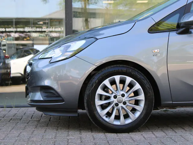 Opel Corsa 1.0 Turbo 120 Jaar Edition 2019 Benzine 22