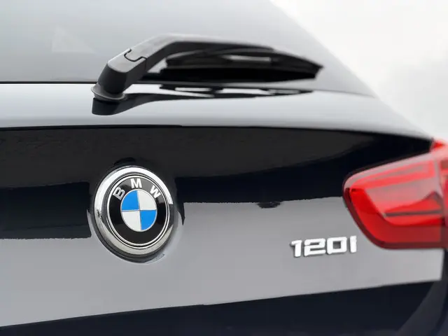 BMW 1 Serie 120i M Sport High Executive 2017 Benzine 11