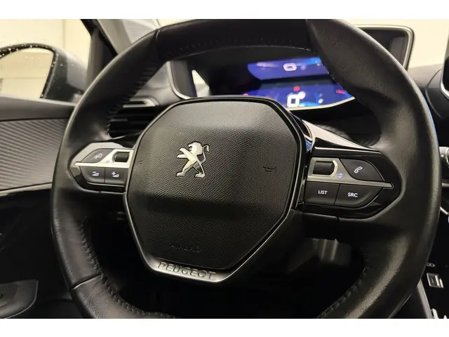 Peugeot 208 1.2T Blue Lease Allure 2020 Benzine 19