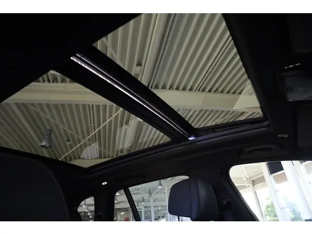 BMW X5 xDrive45e 2021 Hybride Benzine 24
