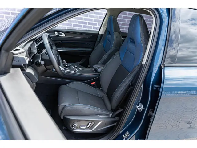 Lynk & Co 01 1.5 2021 Hybride Benzine 6