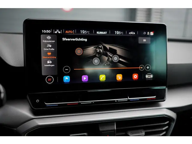 SEAT Leon Sportstourer 1.5 eTSI FR 2021 Benzine 49