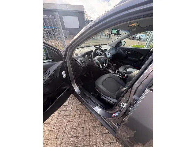 Hyundai ix35 1.6i GDI Go! 2015 Benzine 7