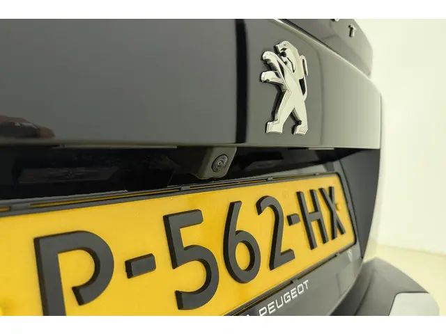 Peugeot 2008 1.2 PureTech Allure Pack 2022 Benzine 7