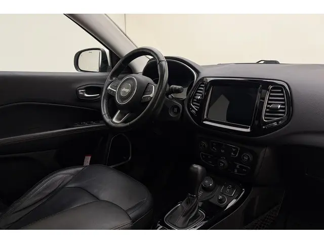Jeep Compass 1.4 MultiAir Limited 4x4 2018 Benzine 15