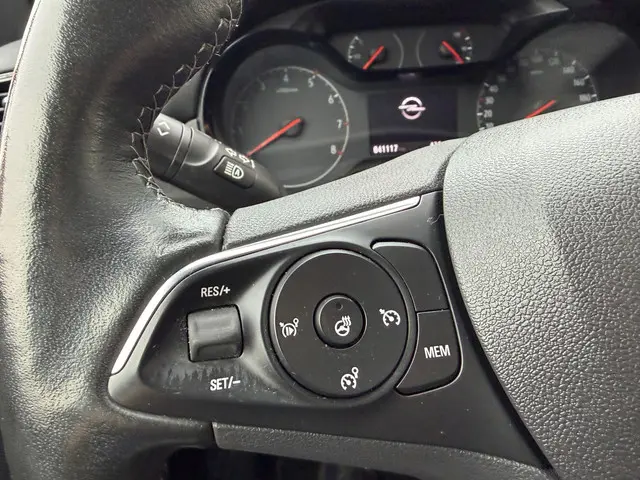 Opel Crossland 1.2 Turbo GS Line 2022 Benzine 22