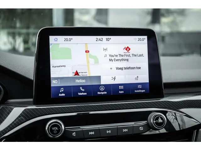 Ford Kuga 2.5 PHEV ST-Line 2023 Hybride Benzine 41