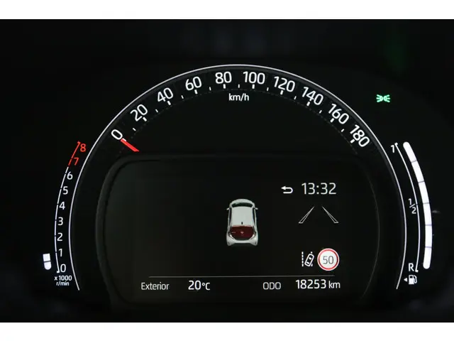 Toyota Aygo X 1.0 VVT-i MT Play 2024 Benzine 6