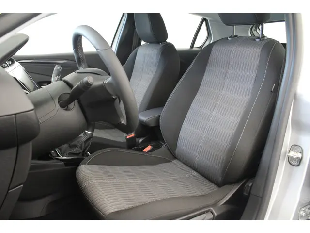 Opel Corsa 1.2 Elegance 2023 Benzine 12