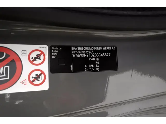 MINI One Mini 102pk BNS 2017 Benzine 34