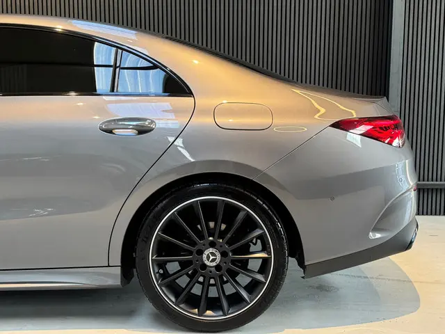 Mercedes-Benz CLA 180 AMG Camera Sfeer 2020 Benzine 11