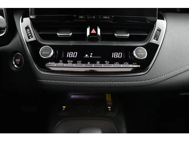 Toyota Corolla Hybrid 180 GR Sport 2025 Hybride Benzine 7