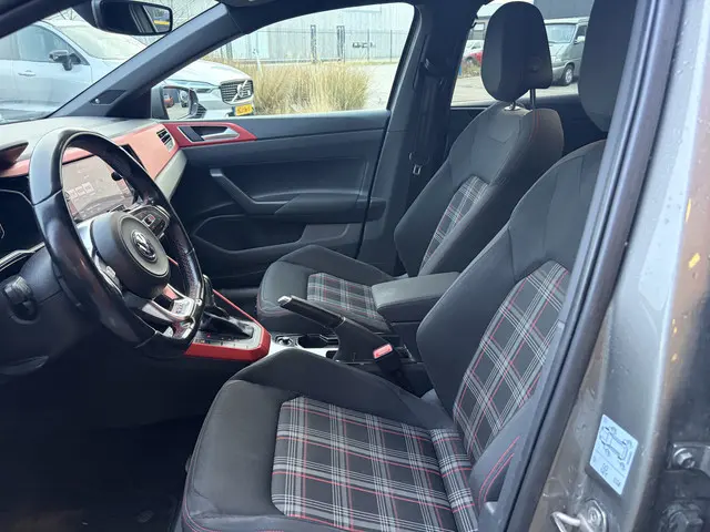 Volkswagen Polo 2.0 TSI GTI 2019 Benzine 5
