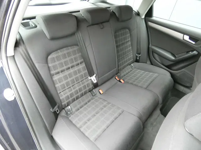 Audi A4 Avant HELAAS VERKOCHT!!! 2014 Benzine 30
