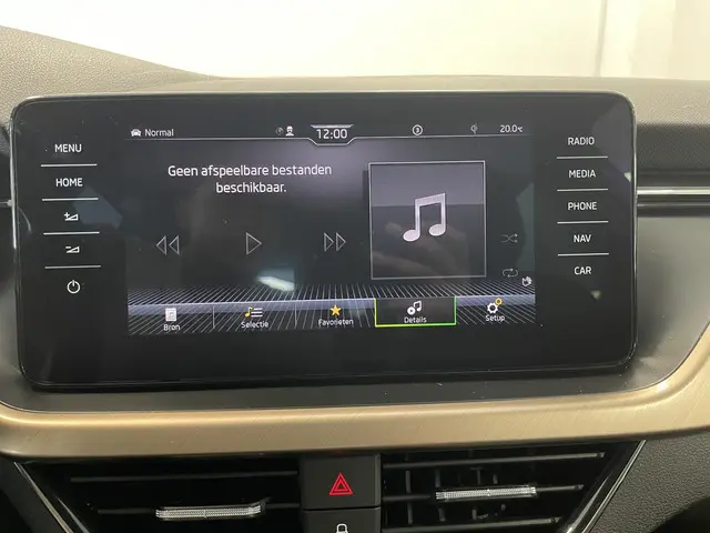 Škoda Kamiq 1.0 TSI Business Edition 2021 Benzine 40