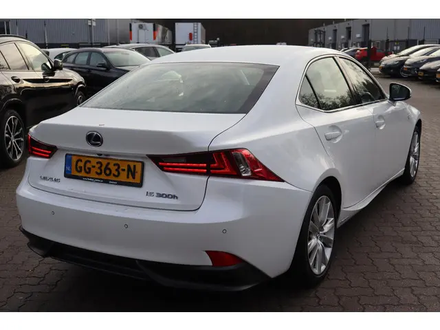 Lexus IS 300h Hybrid Sport Edition 2015 Hybride Benzine 5