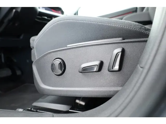 Volkswagen Golf 1.5 eTSI Style DSG 2020 Benzine 7