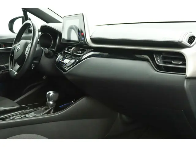 Toyota C-HR 1.8 Hybrid Dynamic 2017 Hybride Benzine 52