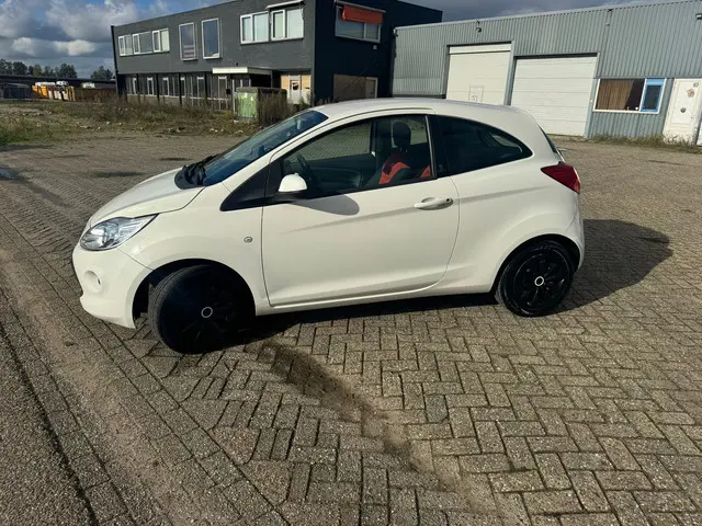 Ford Ka 1.2 Style start/stop 2013 Benzine 7