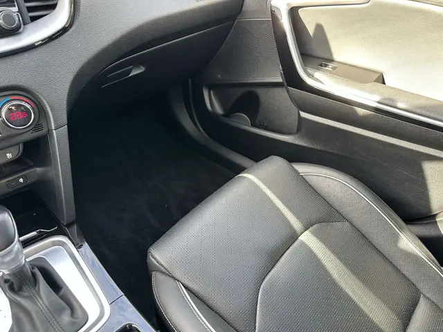 Kia XCeed 1.6 CRDi Sense ISG DCT 2021 Diesel 18