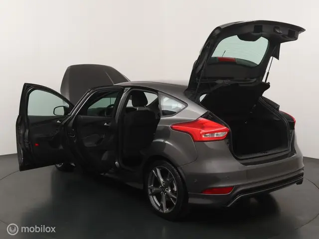 Ford Focus 1.0 ST-Line 2017 Benzine 19