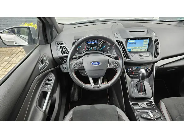 Ford Kuga 1.5 EcoBoost ST Line 2018 Benzine 14