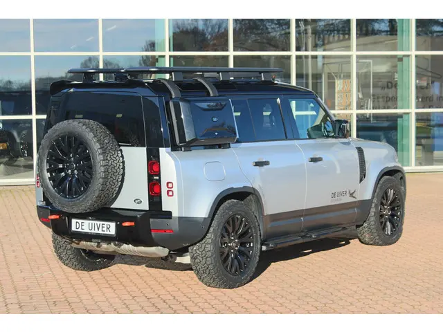 Land Rover Defender D240 110 S 7 Seater 2020 Diesel 5