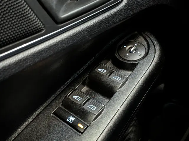 Ford B-MAX 1.0 EcoBoost Trend 2013 Benzine 15