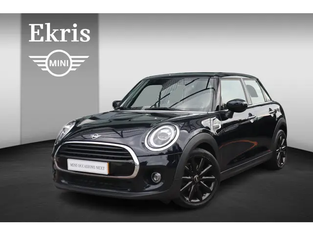 MINI 5-Deurs Cooper 2021 Benzine