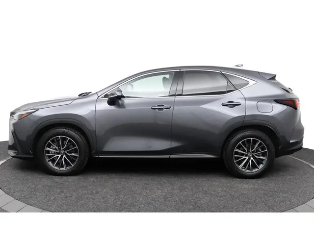 Lexus NX 450h+ AWD Launch Edition 2022 Hybride Benzine 3