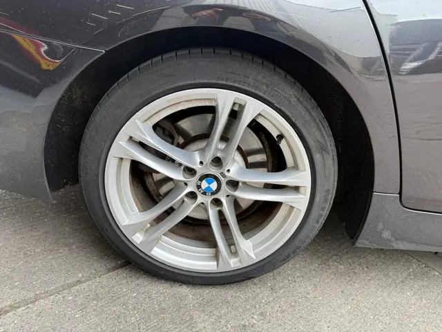 BMW 5 Serie 520i Executive |NL Auto| 2012 Benzine 14