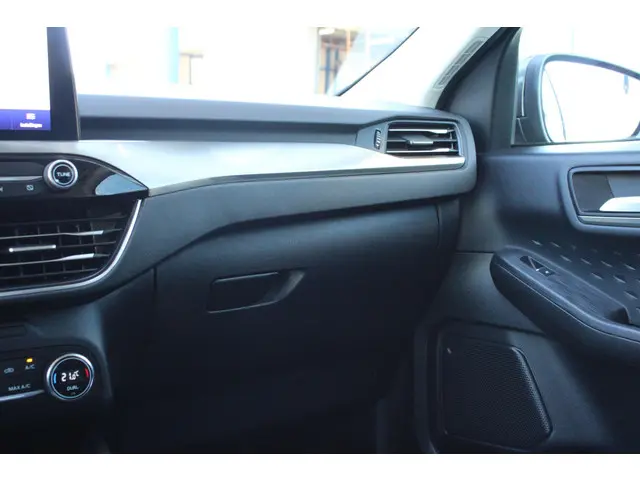 Ford Kuga 2.5 PHEV Titanium 2020 Hybride Benzine 15