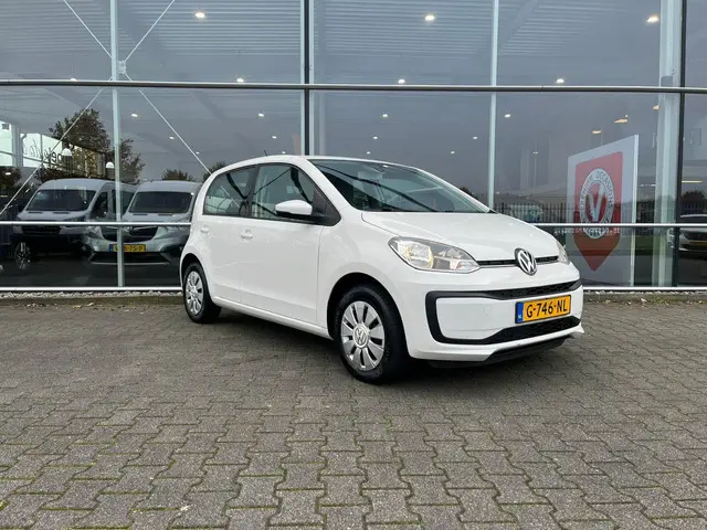 Volkswagen up! 1.0 BMT move up! 2019 Benzine 6