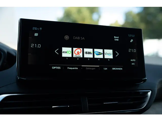 Peugeot 5008 GT 2024 Benzine 43