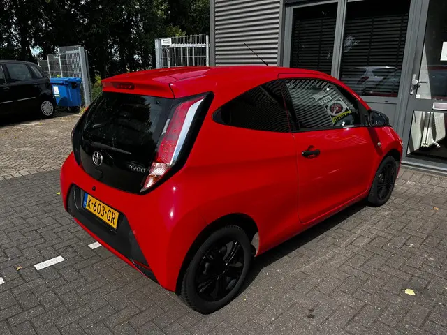 Toyota Aygo 1.0 VVT-i x 2017 Benzine 9