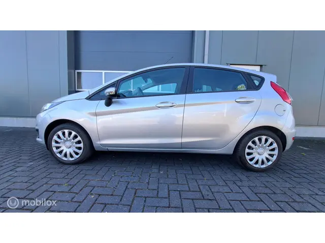Ford Fiesta 1.0 Ambiente 2015 Benzine 3