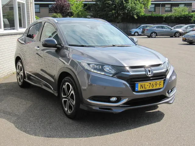 Honda HR-V 1.5 i-VTEC Executive 2017 Benzine 4