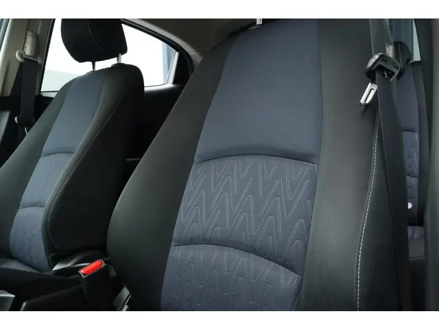 Mazda 2 1.5 Skyactiv-G GT-M Line 2016 Benzine 13