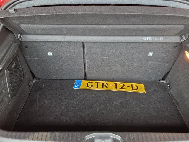 Renault Clio 1.0 TCe 90 GPF esprit Alpine 2024 Benzine 9